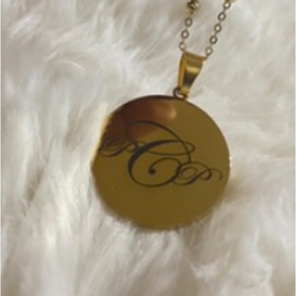 Stainless Steel Gold Pendant Necklace